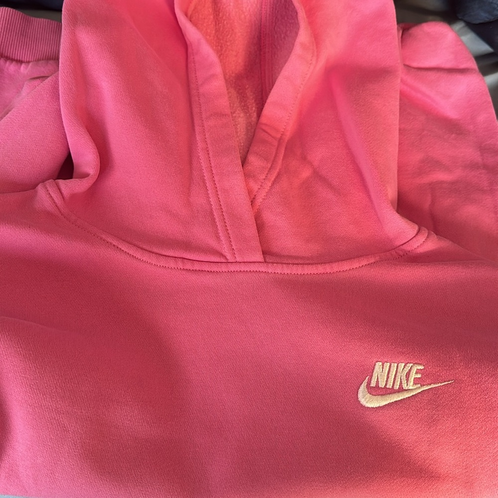Pink Nike sweatshirt, youth, extra large